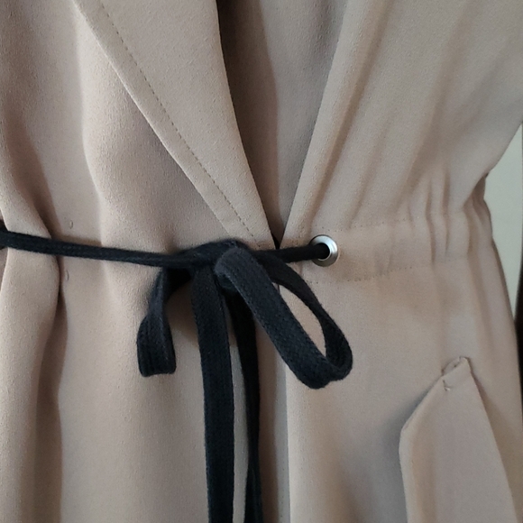 Zara Basic Coat - Picture 2 of 12